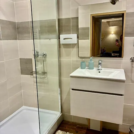 La Grande Escapade T12 Apartmán *